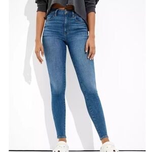 American Eagle Medium Wash High Rise  Skinny Jean / Jegging 4